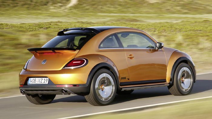 Το VW Beetle Dune concept φωτογραφήθηκε εκ νέου –μετά το λανσάρισμά του στην έκθεση του Ντιτρόιτ τον Ιανουάριο- στο Sylt της Γερμανίας.